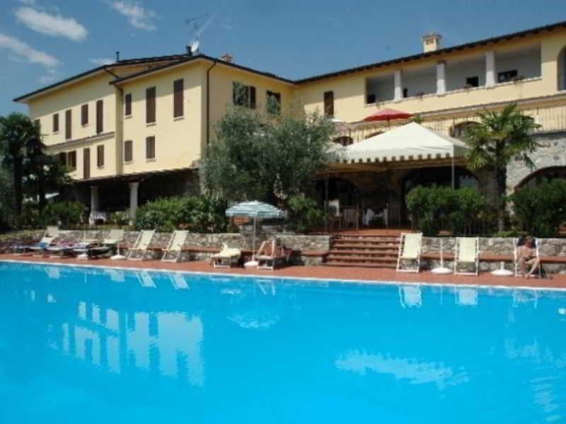 San Rocco Relais Aparthotel Сояно дел Лаго Екстериор снимка