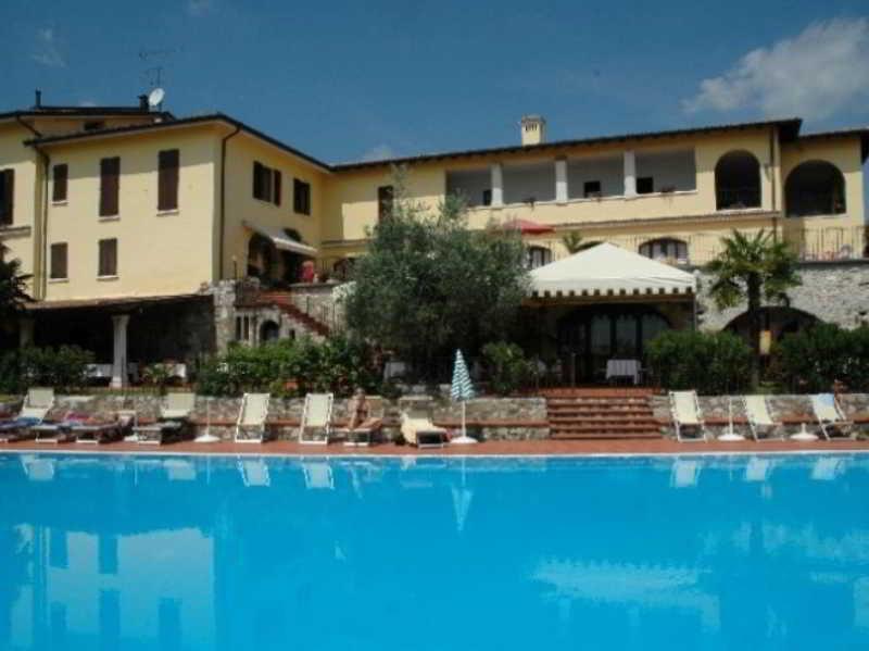 San Rocco Relais Aparthotel Сояно дел Лаго Екстериор снимка