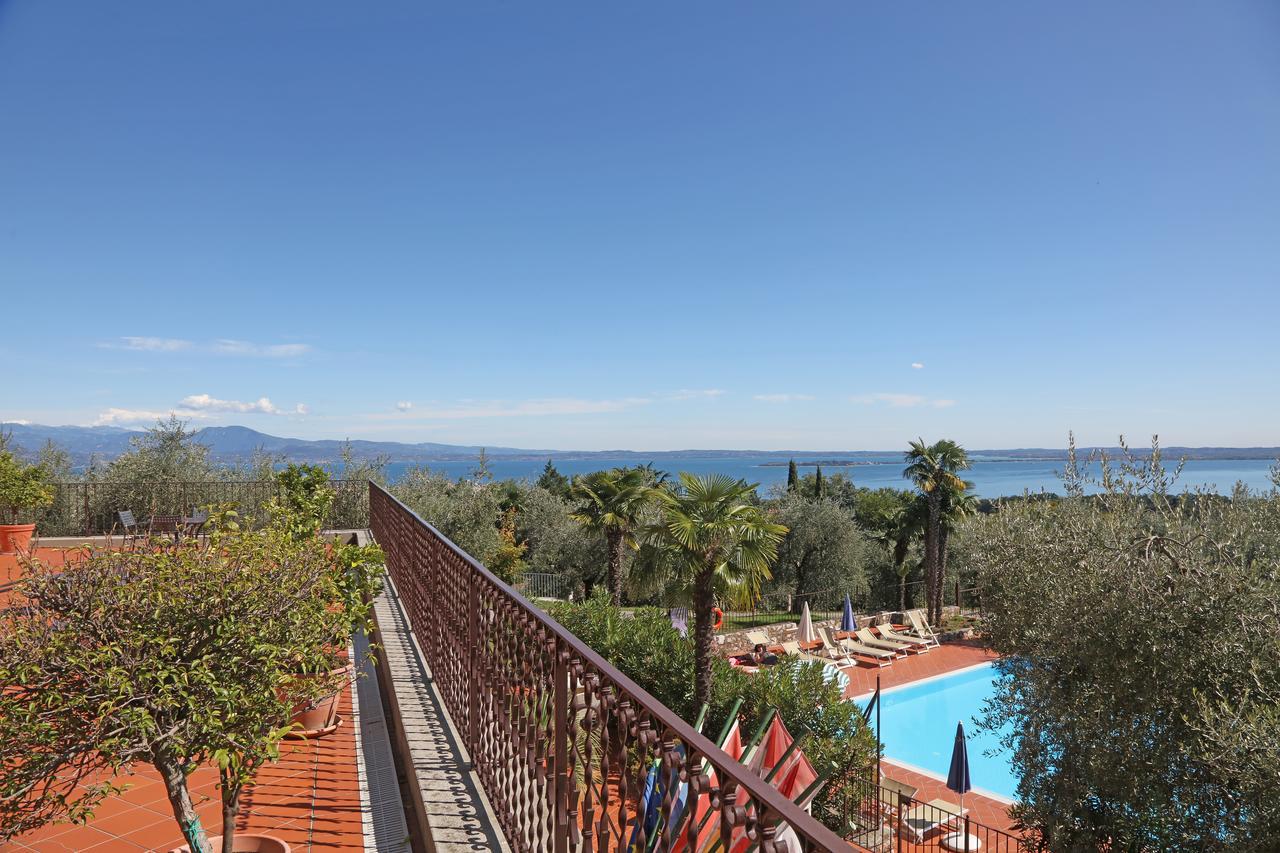 San Rocco Relais Aparthotel Сояно дел Лаго Екстериор снимка